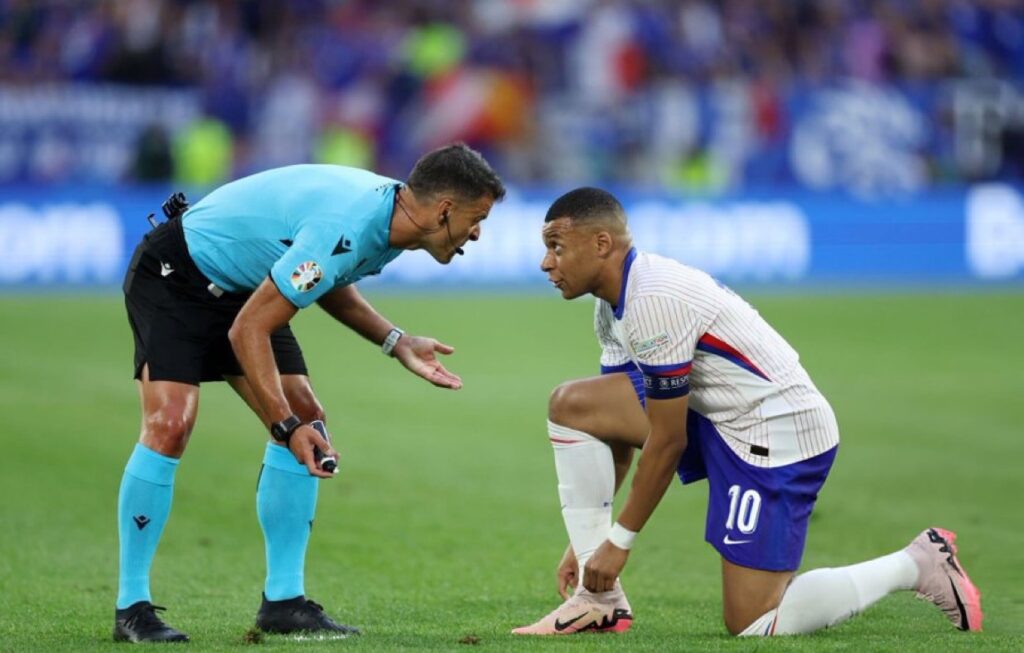 Mbappe đang thi đấu dưới sức tại Euro 2024