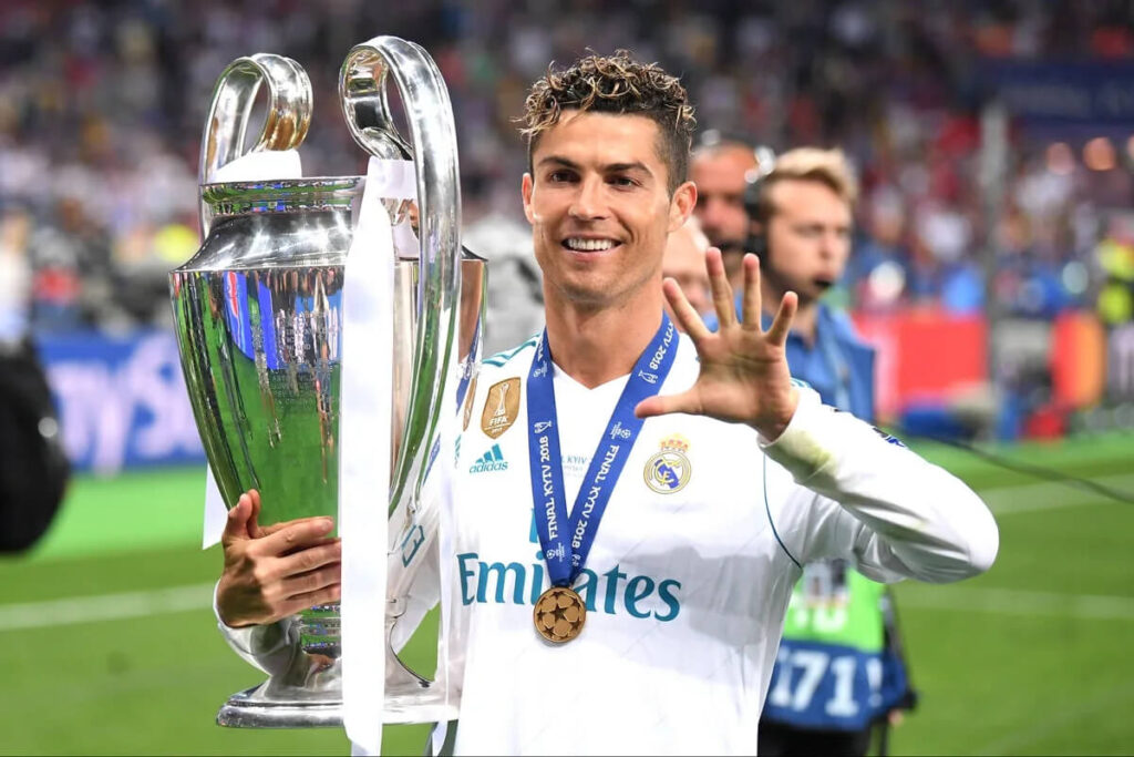 Cristiano Ronaldo là kỷ lục gia của Champions League và nhiều giải đấu khác
