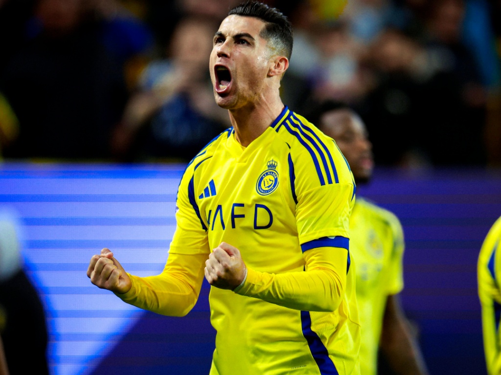 Ronaldo ghi cú đúp trong ngày Al Nassr hủy diệt đối thủ