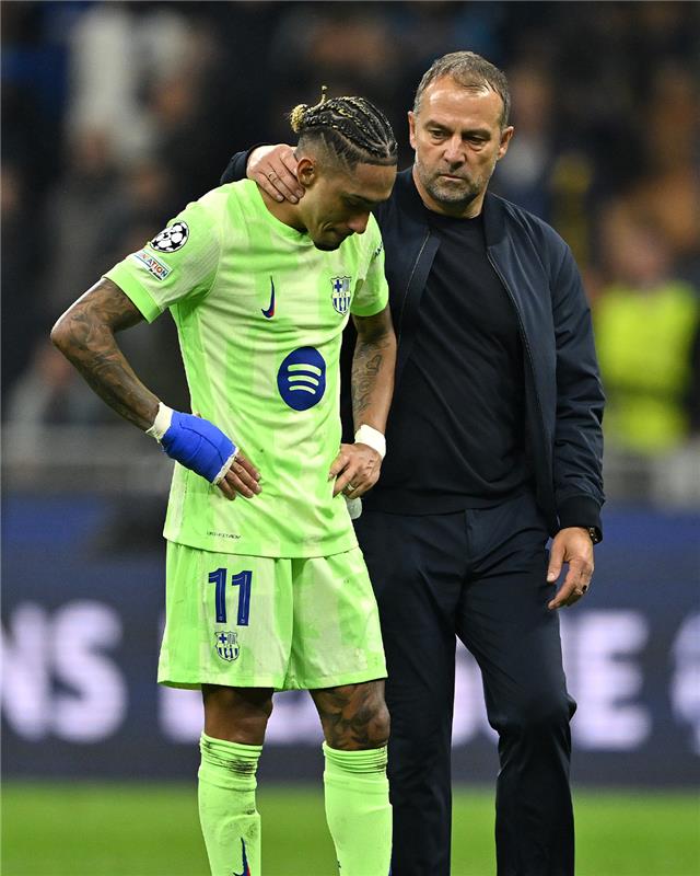 Barca có nhiều điều để làm cho cúp C1 mùa tới sau thất bại cay đắng trước Inter