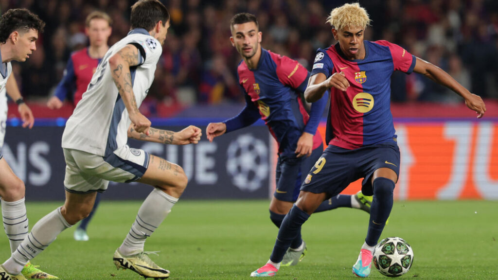 Inter và Barcelona hòa nhau 3-3 ở lượt đi bán kết Champions League