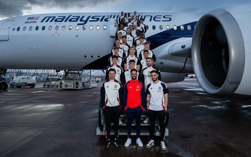 Man Utd bội thu khi sang Malaysia đấu Asean All-star