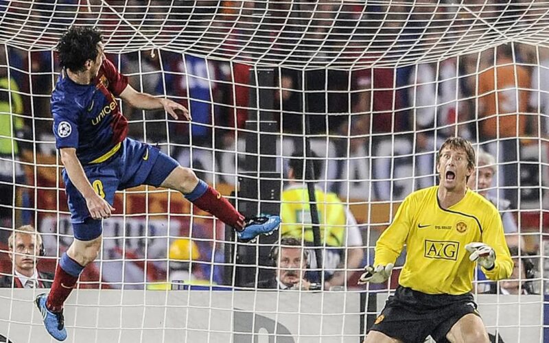 Messi thích bàn thắng vào lưới Man Utd nhất sự nghiệp
