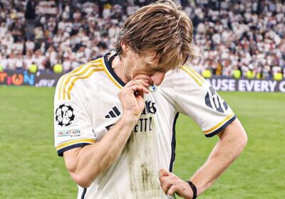luka modric chia tay real madrid