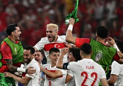 euro-2024-turkey-strike-late-goal-to-beat-czechia