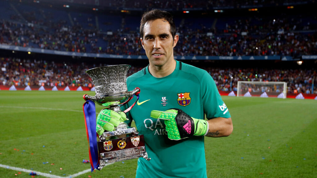 Bravo holding the LaLiga trophy