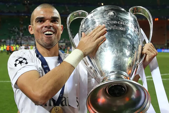 portugal-star-pepe-announces-retirement