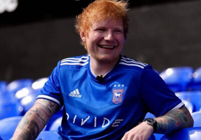 ed-sheeran-helps-sign-new-ipswich-player