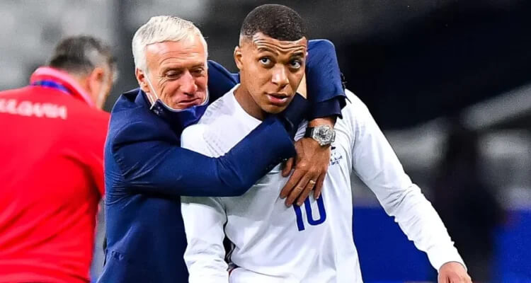 france-coach-says-mbappe-in-a-difficult-situation