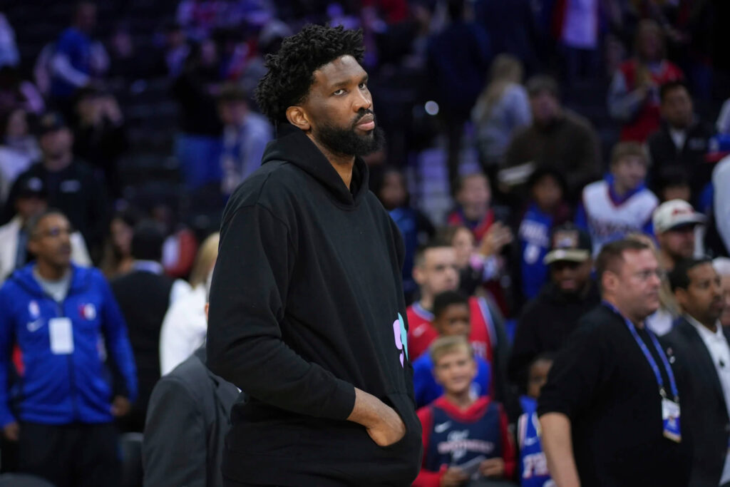 joel-embiid-confronts-shoves-philadelphia-columnist