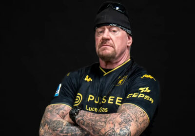 serie-as-genoa-unveils-third-kit-with-wwe-legend-the-undertaker