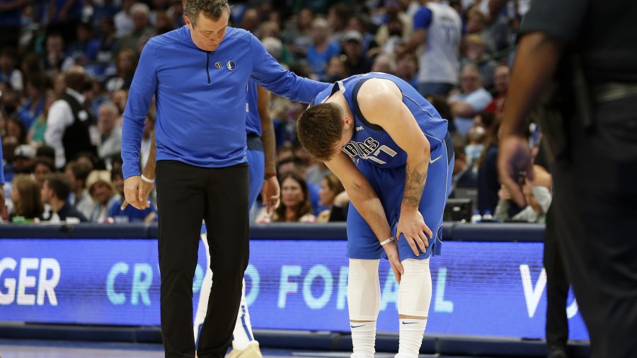 luka-doncic-to-miss-extended-time-with-calf-injury