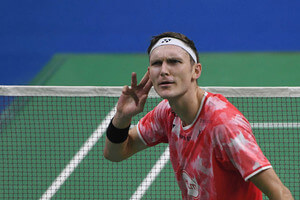 Denmark's Viktor Axelsen hears the cheers of the crowd in the men's singles final at New Delhi on Sunday. Axelsen back on top after India Open title romp