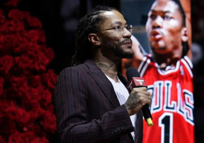 derrick-rose-emotional-about-jersey-retirement-announcement