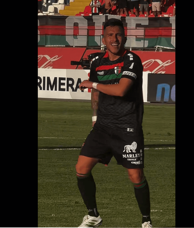 Chilean winger Bryan Carrasco also dances to Lamar's "Not Like Us" shuffle during Palestino's match against Cobresal in their Chilean Primera Division match on Sunday. Lamar shuffle dance rubs off on Mexico's Lainez, Chile's Carrasco