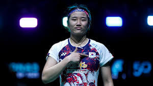 South Korea's An Se-young pose with a trophy in file photo. Shi, An still lead BWF Singles World Rankings