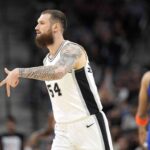 San Antonio forward Sandro Mamukelashvili displays his three fingers in his team's gmae against the New York Knicks on Wednesday. Spurs vs Knicks sees San Antonio post upset