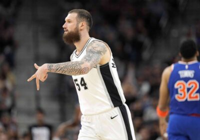 San Antonio forward Sandro Mamukelashvili displays his three fingers in his team's gmae against the New York Knicks on Wednesday. Spurs vs Knicks sees San Antonio post upset