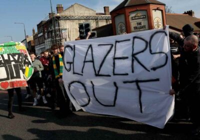 man-united-fans-protest-against-glazer-family