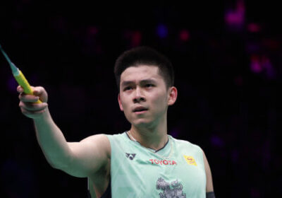 Thailand's Kunlavut Kitidsarn looks at the crowd at the Thailand Open in Bangkok on Thursday. Kunlavut, Antonsen reach Thailand Open last 8; Loh ousts Nguyen