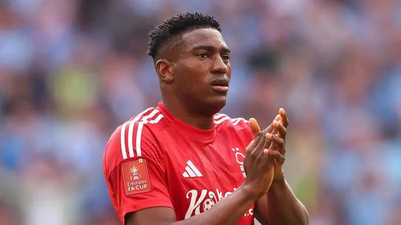 Awoniyi in induced coma after abdominal surgery