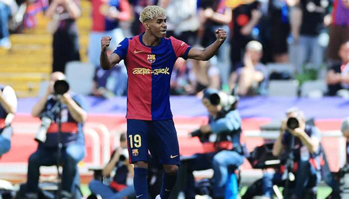 Flick to Lamine Yamal: “He’s not a kid”