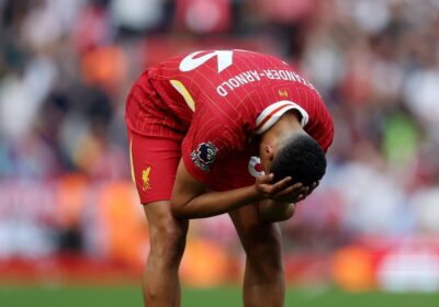 liverpool-fans-booed-trent-alexander-arnold