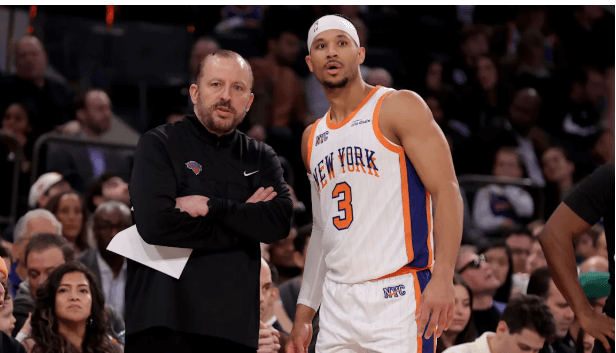Tom Thibodeau (left) gives instructions to New York guard Josh Hard (3, right) during a deadball in file photo. Thibodeau fired as Knicks coach; Malone, Bryant possibly eyed