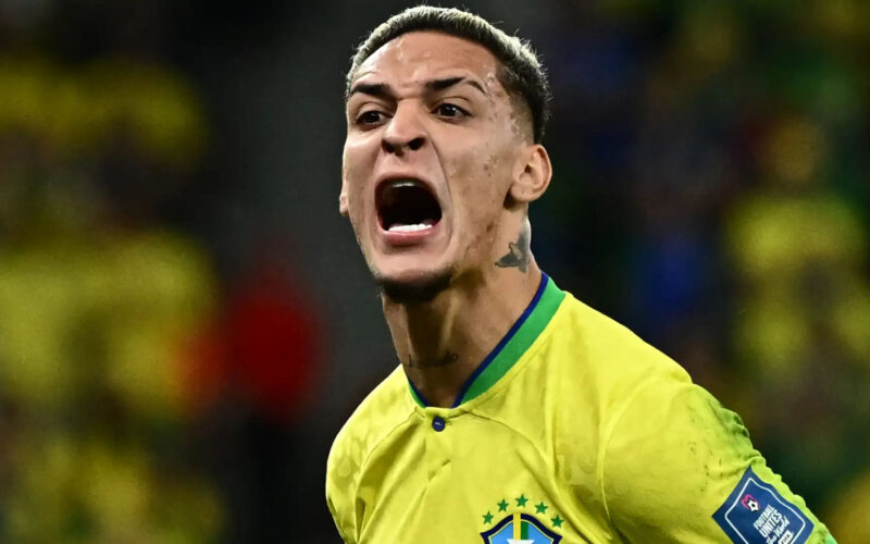 Antony “emotional” at Brazil call-up after hitting “rock bottom”