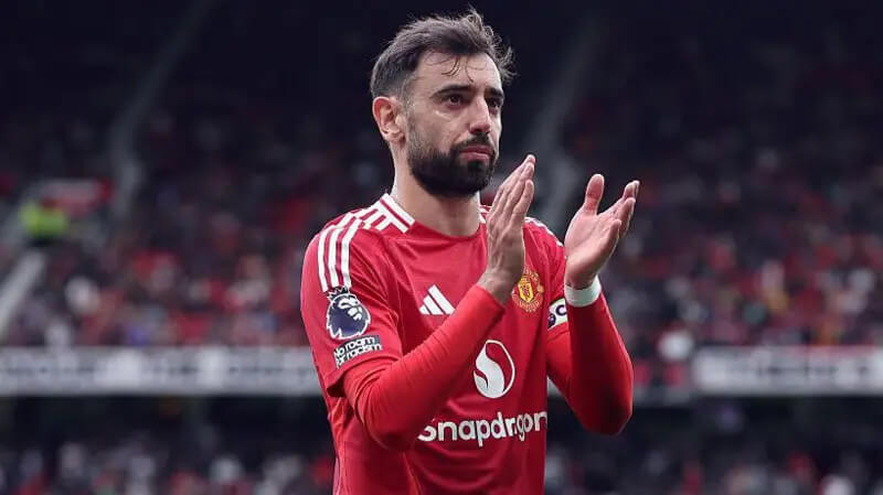 Bruno Fernandes turned down Al Hilal offer to stay at Man United