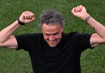 luis-enrique-happy-with-psg-supporters-tribute-to-late-daughter