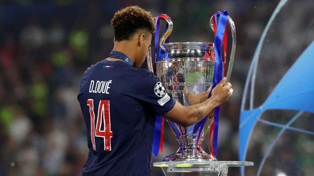 psgs-dembele-wins-champions-league-player-of-the-season